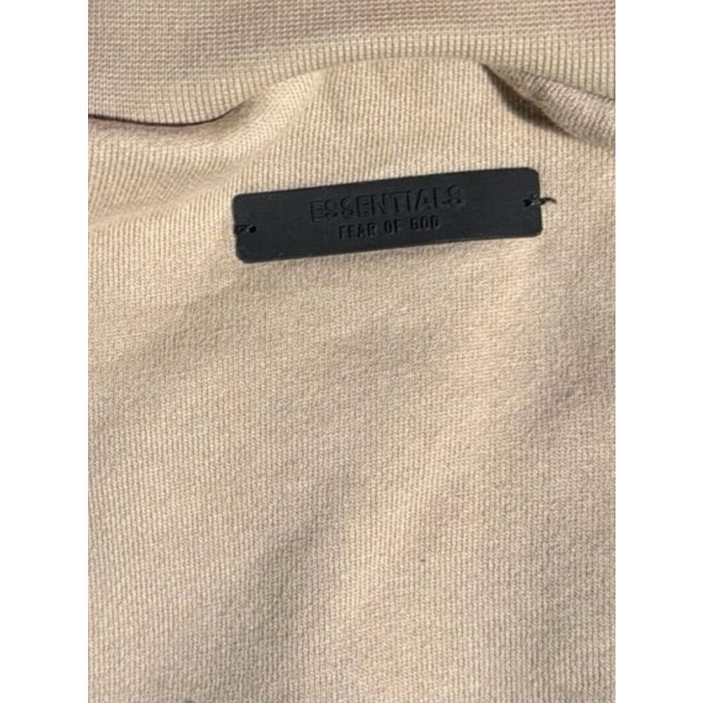 Essentials Sweatshirt - Picture 5 of 7